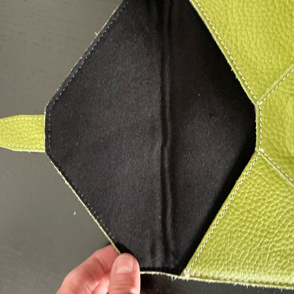 Unisex Roots Tablet Case Green One Size - Picture 4 of 6